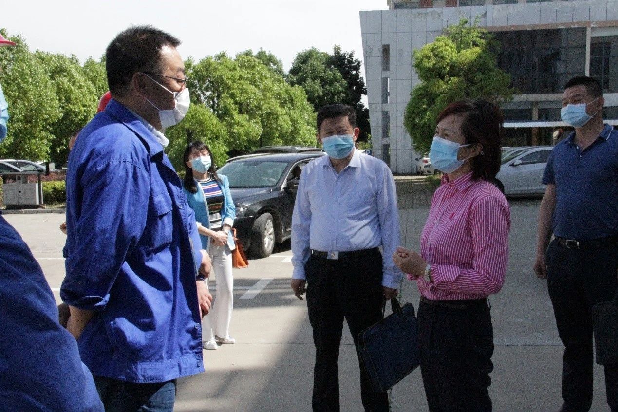 湖北省自然资源厅副厅长夏亚灵一行莅临爱体育在线注册（中国）官方网站重工走访调研